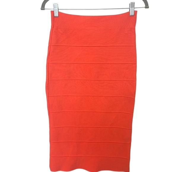 BCBGMaxazria Simone Stretch Bandage Skirt Medium Coral - Picture 8 of 11